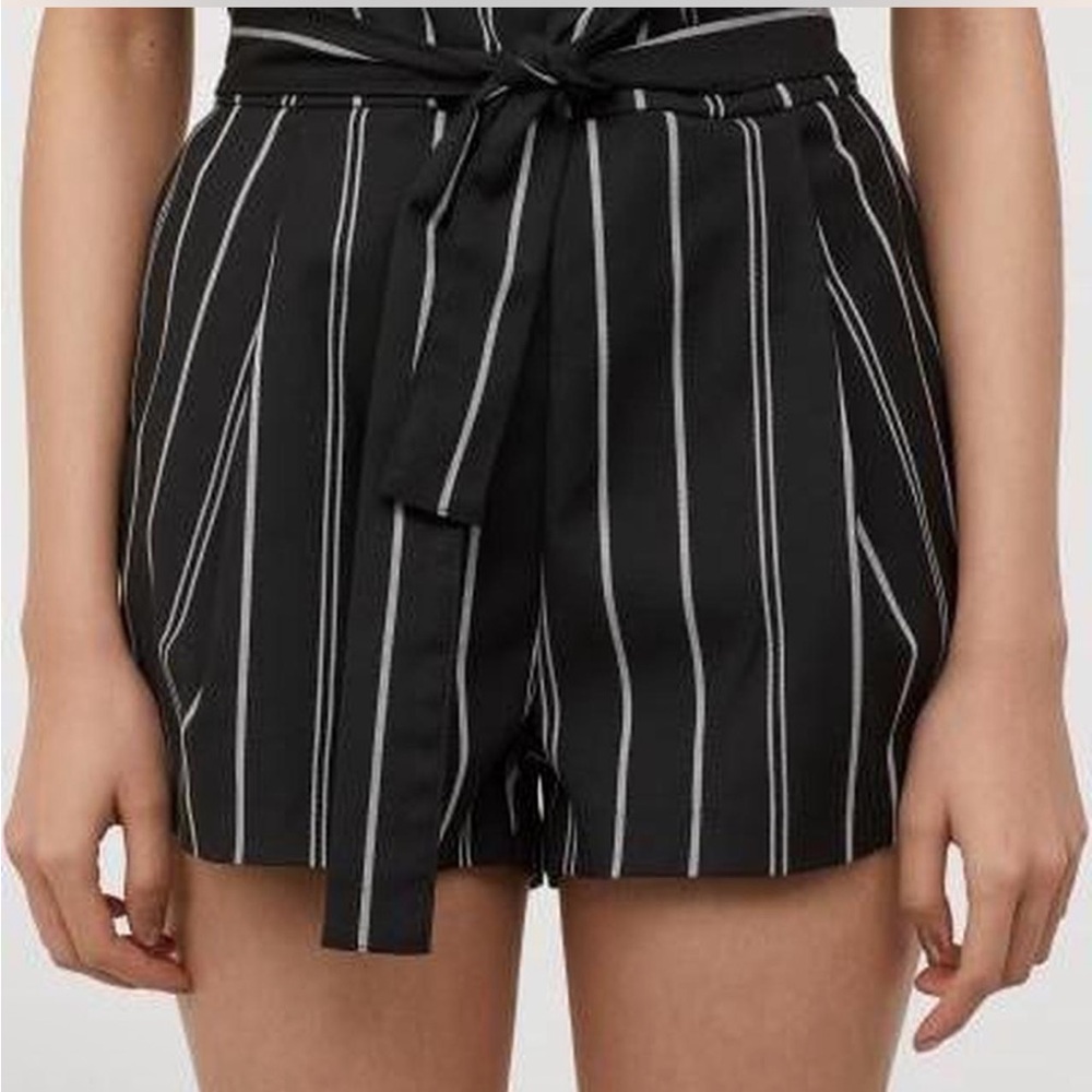 Divided H&M Black Striped Shorts